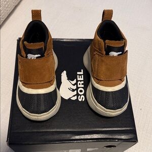 Sorel Kids Brown and Black Boots